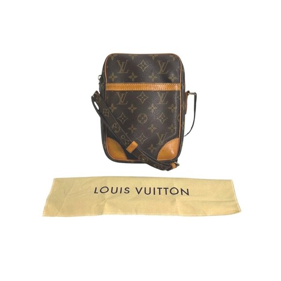 LOUIS VUITTON Brown Monogram Shoulder Bag - Picture 1 of 16